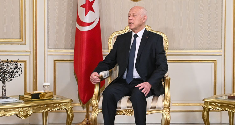 رئيس الدولة ينهي مهام رئيس وحدة الإحاطة بالمستثمرين 