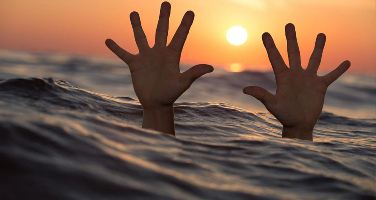 قابس: وفاة امرأة خمسينية غرقا ببحر الزارات