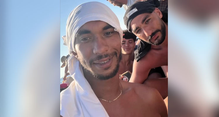 الحارسان عزيز السلامي وعبد القادر العيادي يغادران الحدود خلسة نحو إيطاليا 