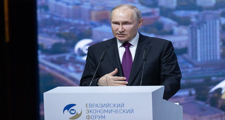 بوتين يكشف عن مشروعه الجديد: الشبكة الحديدية الدولية ''اللامتناهية'' 