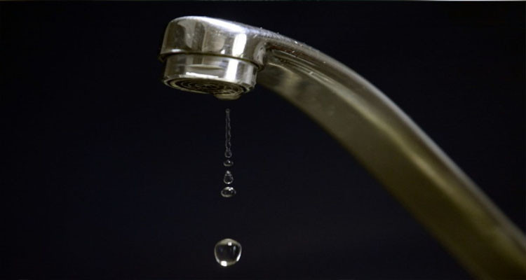 ولاية الكاف تقرر تزويد أربعة أحياء بالمياه يوما بيوم  