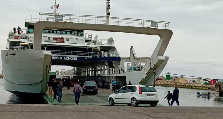 برمجة سفرة إضافية استثنائية لباخرة قرقنة-صفاقس 