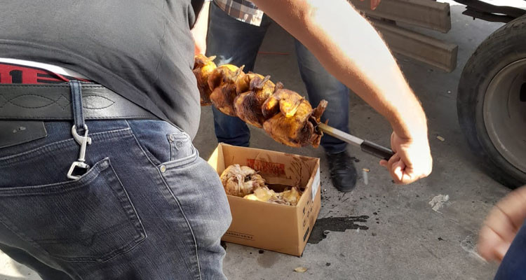 بلدية تونس تجري حملة مراقبة على محلات تقديم المأكولات   