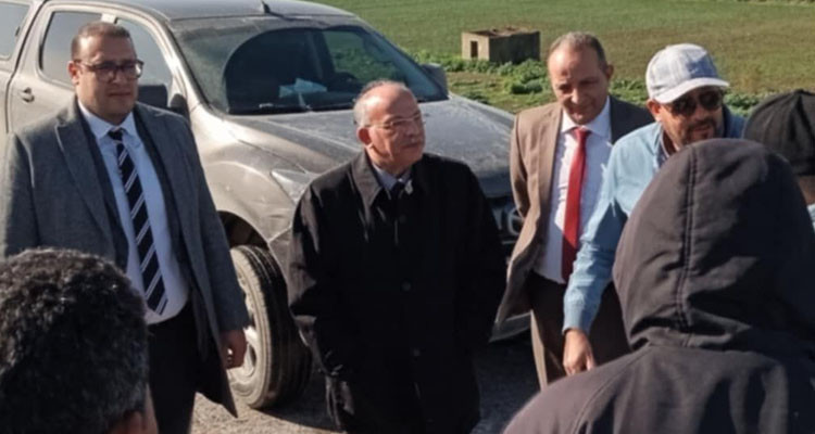 والي منوبة يؤكد وجوب إنتهاء أشغال الطريق الحزامية ''اكس 20'' في موعدها