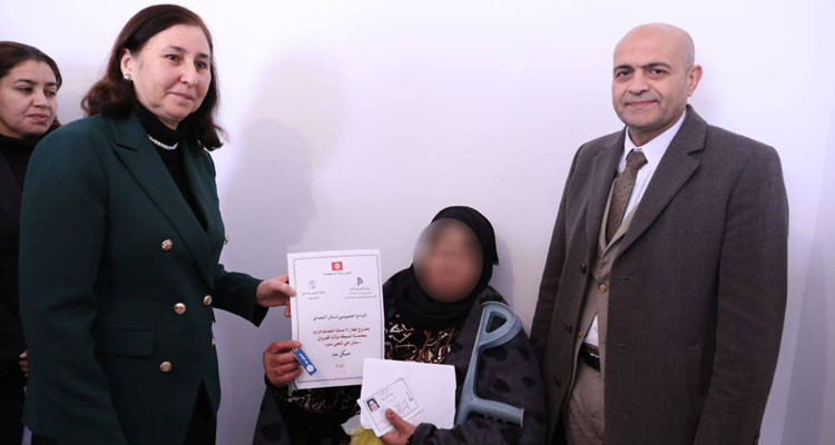 وزيرة التجهيز تسلم 120 مسكنا اجتماعيا لمستحقيهم بالسبيخة والوسلاتية