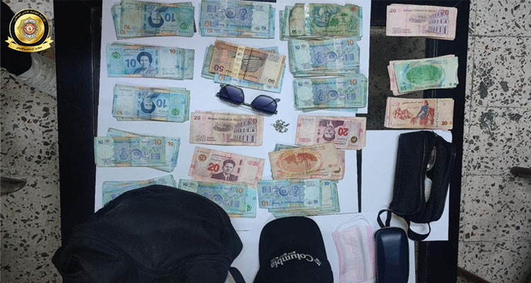 الإيقاع بمنفذ عملية سطو على أحد الفروع البنكية بأكودة وشريكه 