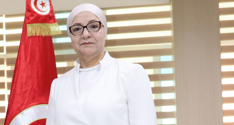 وزيرة العدل تمضي على قرارات الافراج عن 528 سجينا 