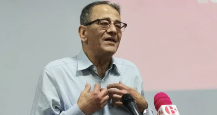 بعد حديثه عن ''السكاكين'': فتح بحث تحقيقي ضد المحامي أحمد صواب 