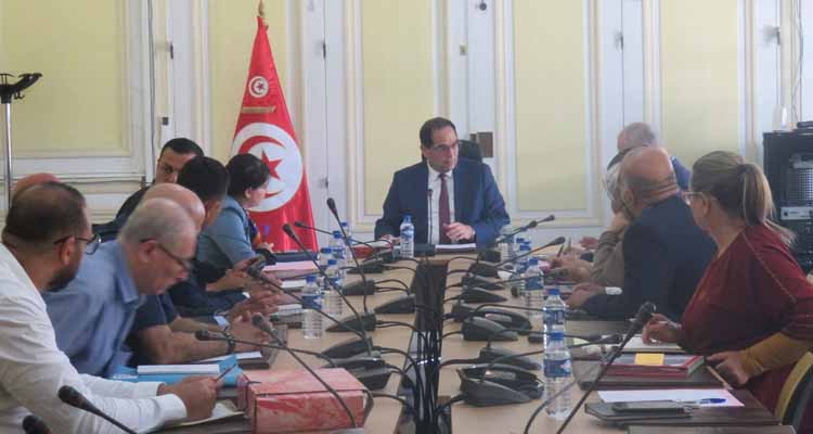 ولاية تونس تمهل للمرة الأخيرة الباعة المنتصبين لالتحاق بأمكنتهم الجديدة 