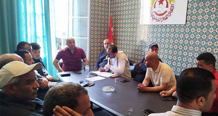 نقابة شركة النقل بتونس تستصدر برقية تنبيه يالإضراب وتتهم الرئيس المدير العام 