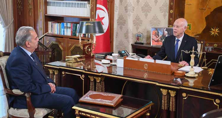 رئيس الدولة يؤكد ضرورة إنهاء ''الوضع الهجين'' للرياضة التونسية