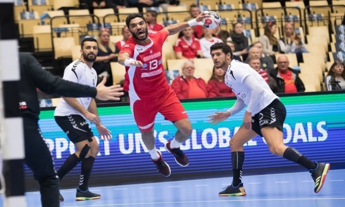 منتخب كرة اليد يقصي الأنغوليين ويضرب موعدا في النهائي مع منتخب الفراعنة 
