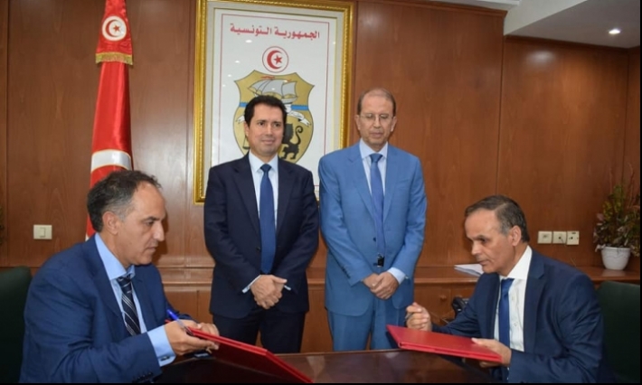 وزارة الصناعة توقع عقدا مع مجمع دراسات تونسي اسباني للانطلاق في إعداد الاستراتيجية الوطنية للصناعة والتجديد