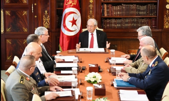 رئيس الجمهورية يشرف على اجتماع المجلس الأعلى للجيوش