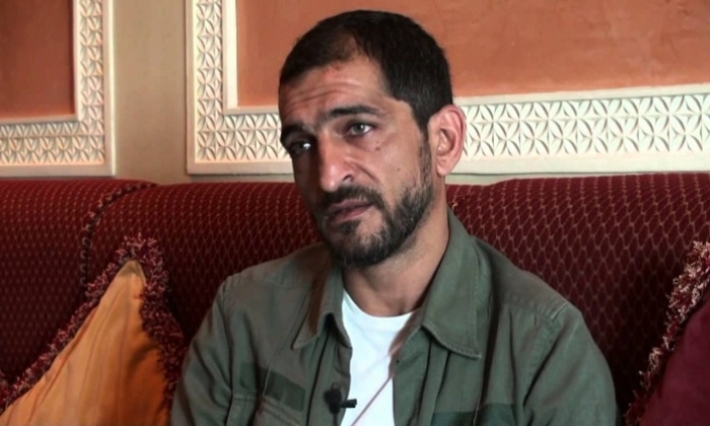 الممثل عمرو واكد: أدعو إلى تحييد الجيش والتمرد على حكم السيسي