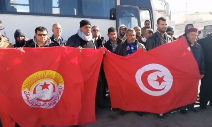 أعوان وسواق الحافلات في تطاوين يستأنفون غدا العمل بعد إضراب تجاوز 15 يوما