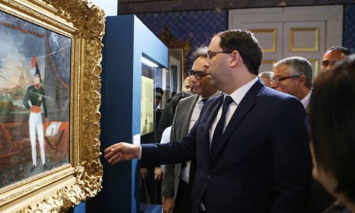 الشاهد يرفض التعليق على خطاب السبسي