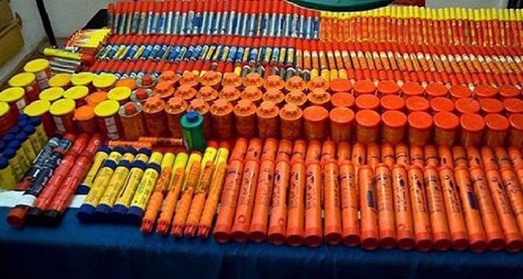 فرنسا: الشماريخ لم تعد ممنوعة في الملاعب