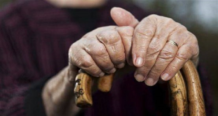 إغتصاب عجوز 98 سنة