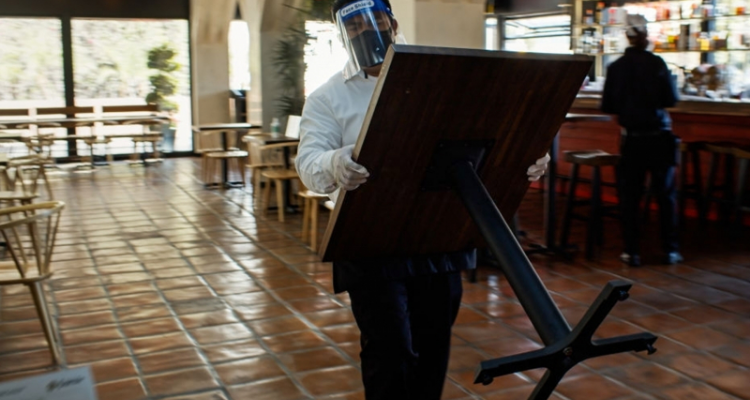 منوبة  منع إستعمال الفاضاءات الداخلية للمقاهي