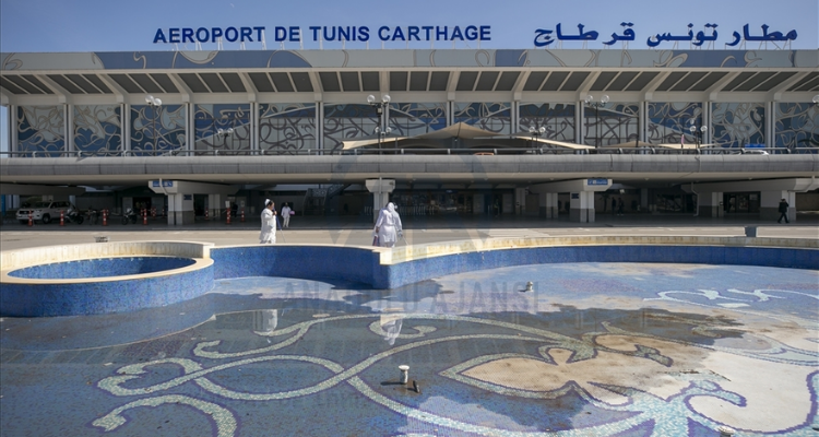 قيادات مطار تونس قرطاج