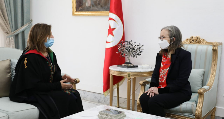 نجلاء بودن راضية الجربي