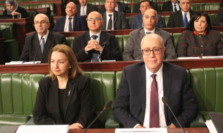 العباسي: تونس اليوم تمر بوضعية اقتصادية خطيرة ويجب تحسين الإنتاج ومناخ الأعمال