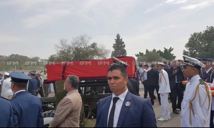       الرئيس الراحل الباجي قايد السبسي يوارى الثرى بمقبرة الجلاز