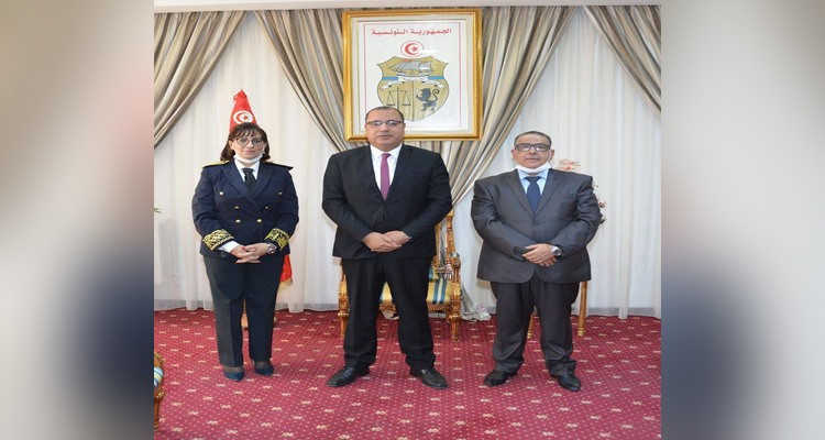 وزير الداخلية يُشرف على حفل تنصيب والية سوسة