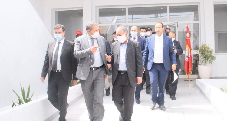 بنك الإسكان يضع إقامة سكنية لفائدة الإطارات الصحية (صور)