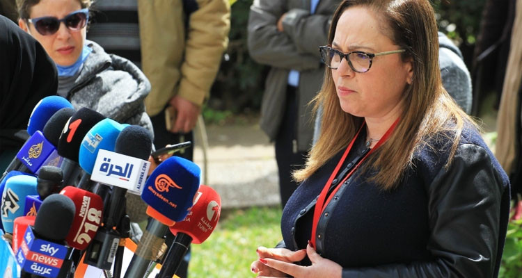 نصاف بن علية : “ التنقل بين الولايات مازال ممنوعا ومن يتنقل من المناطق الحمراء ملزم بالحجر الصحي”