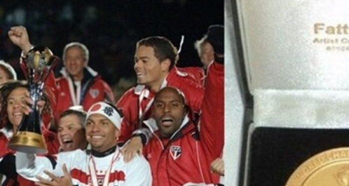 لاعب ساو باولو البرازيلي يتخلى عن ميدالية كأس العالم للأندية لشراء الكوكايين