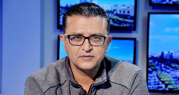 في تصريح لاي آف ام المحامي عبد الناصر العويني : “اعتقال منوبي وليد زروق من منزلي ليلا عملية اختطاف متاع عصابات “