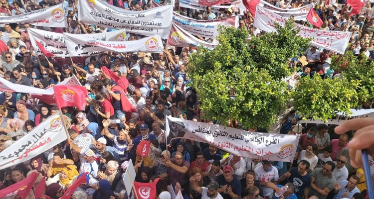 صفاقس : تجمع عمالي وطني بدعوة من الاتحاد العام التونسي للشغل (صور)