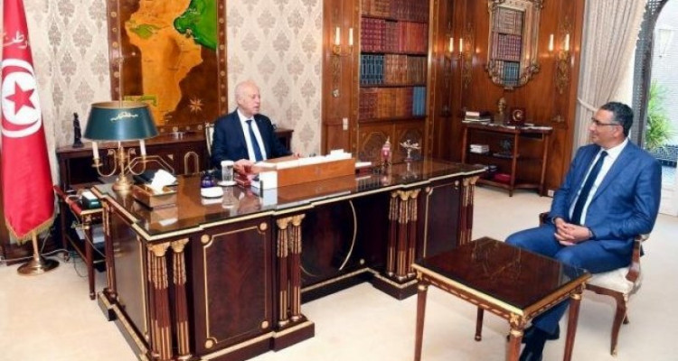 الوضع الأمني العام بالبلاد محور لقاء رئيس الجمهورية بوزير الدفاع