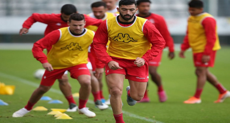 إنطلاق التربص التحضيري للمنتخب الوطني اليوم استعدادا لمباراتيْ السودان و نيجيريا