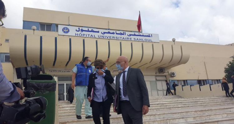 وفد عن منظمة الصحة العالمية يزور مستشفيات بسوسة