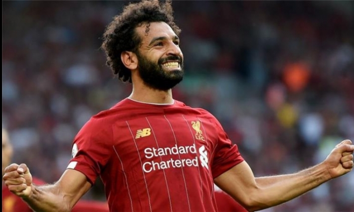 محمد صلاح يحصل على جائزة "رجل العام"