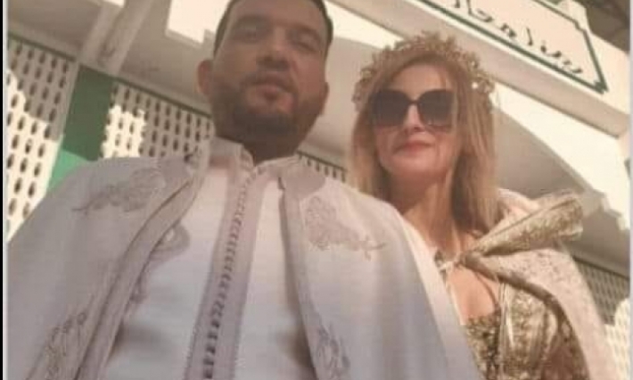 القيروان: عروسان يختاران ملعب حمدة العوني للاحتفال بزفافهما 