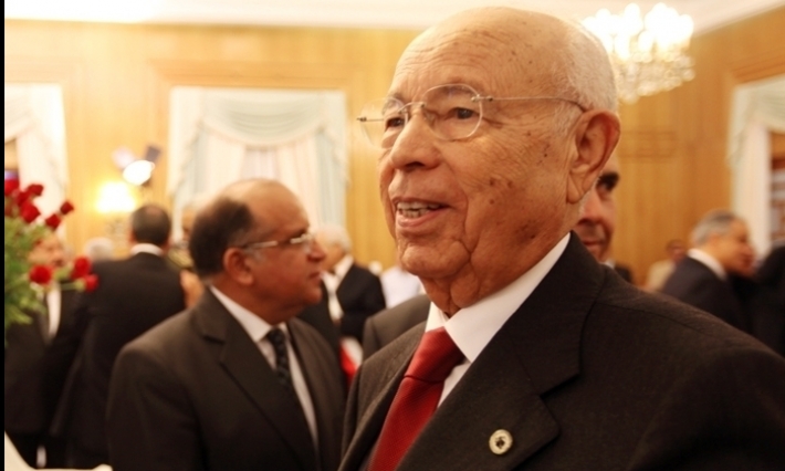 رئاسة الجمهورية تقبل استقالة الوزير المستشار لزهر القروي الشابي (وثيقة) 