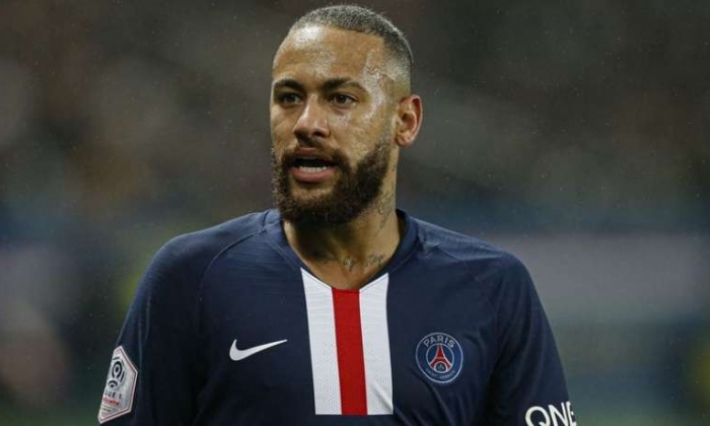 الإتحاد البرازيلي يفاوض باريس سان جرمان حول نيمار