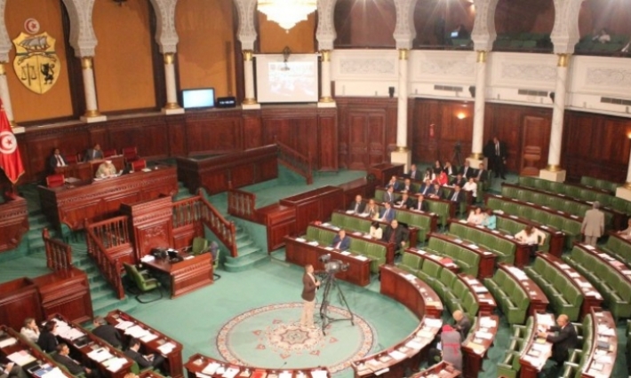 رئاسية 2019: 152 نائبا منحوا تزكياتهم للمترشحين حسب هيئة الانتخابات