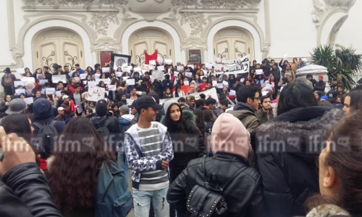 احتجاجات تلمذية بالعاصمة في ظل تواصل أزمة الثانوي