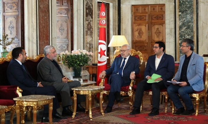 عبد المجيد الزار: بعض صابة الزيتون أتلفت بسبب تخلي الدولة عن الفلاحين  