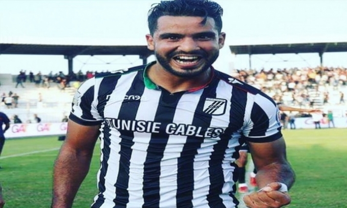محمد علي الجويني يواصل مع النادي الصفاقسي 