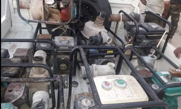 توزر | نفطة: الحرس الوطني يطيح بلص محركات الآبار 