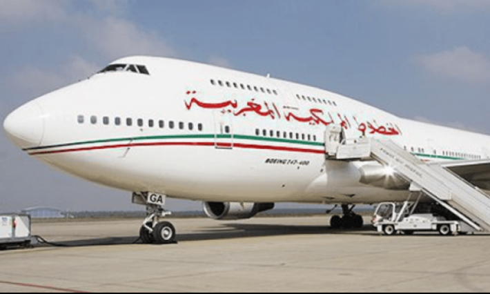 المغرب: مهاجر غيني يلفظ أنفاسه داخل قمرة عجلات طائرة مغربية