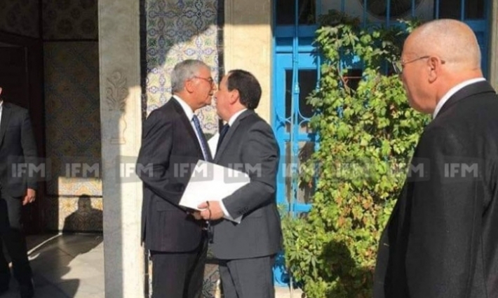 بعد توليه منصب رئيس الجمهورية المؤقت: محمد الناصر يجتمع بالشاهد ووزيري الدفاع والخارجية