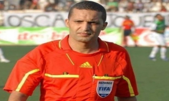 المغربي رضوان جياد يدير مباراة أخرى للإفريقي في الجزائر 