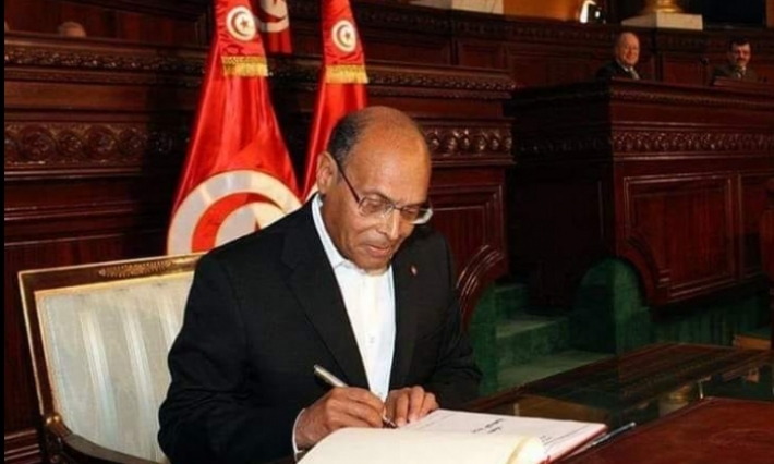 المنصف المرزوقي يودع ملف ترشحه للانتخابات الرئاسية